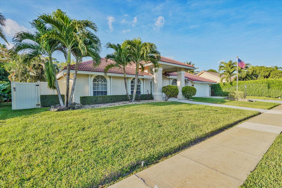 На продажу: $945,000 (4 спален, 3 ванн, 2953 Квадратных фут)