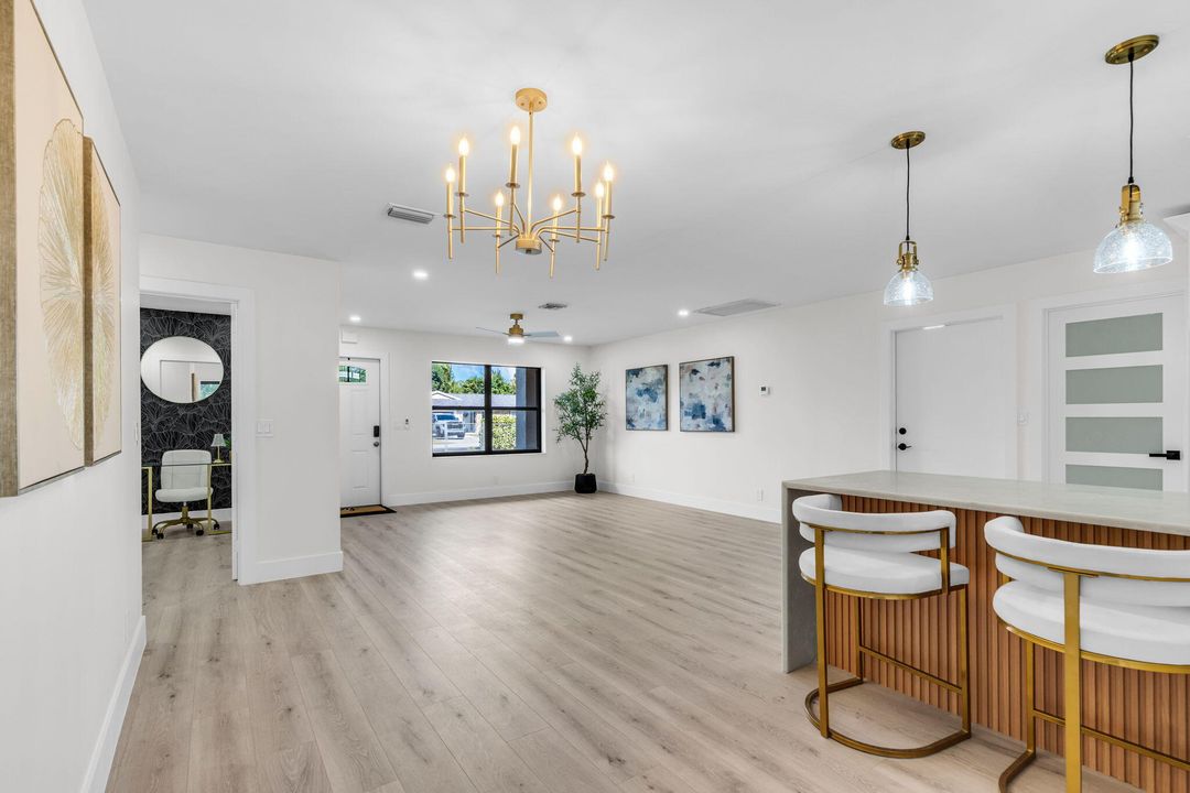 En Venta: $579,900 (3 camas, 2 baños, 1400 Pies cuadrados)