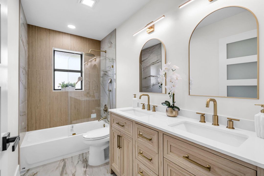 En Venta: $579,900 (3 camas, 2 baños, 1400 Pies cuadrados)