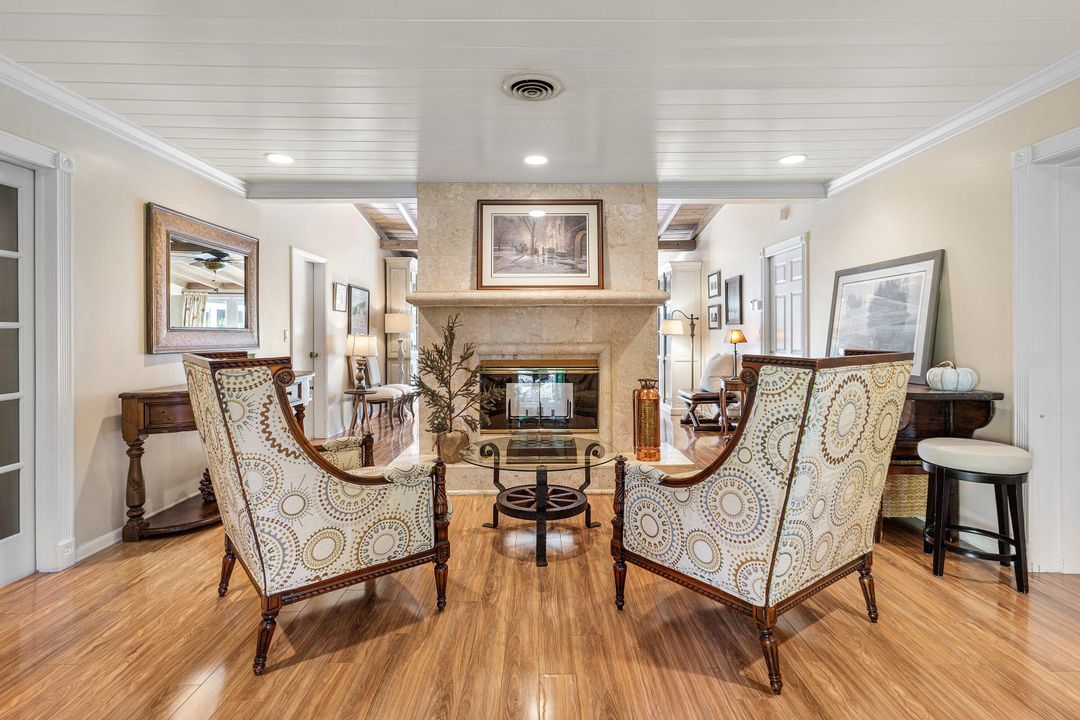 На продажу: $4,250,000 (3 спален, 3 ванн, 2322 Квадратных фут)