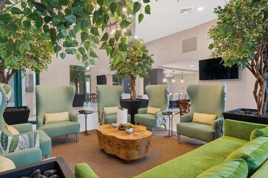 待售: $1,199,000 (2 贝兹, 2 浴室, 1706 平方英尺)