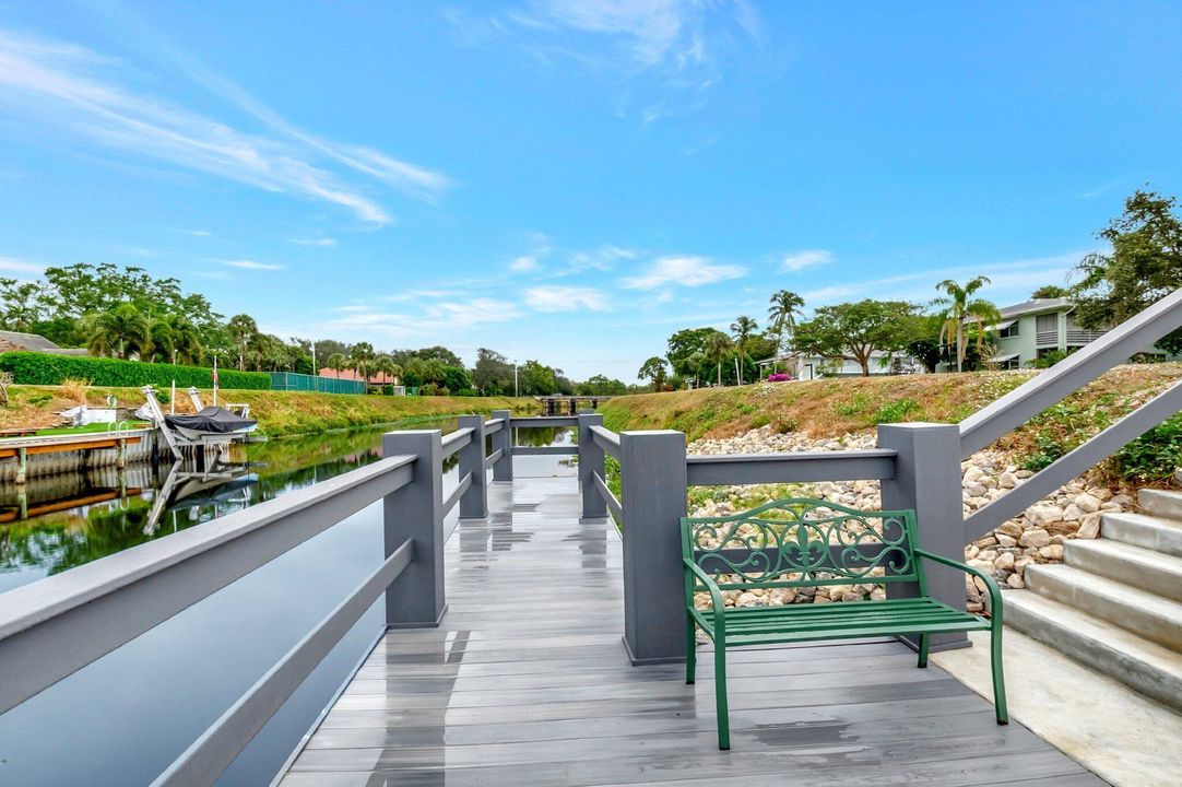 На продажу: $210,000 (2 спален, 2 ванн, 1013 Квадратных фут)