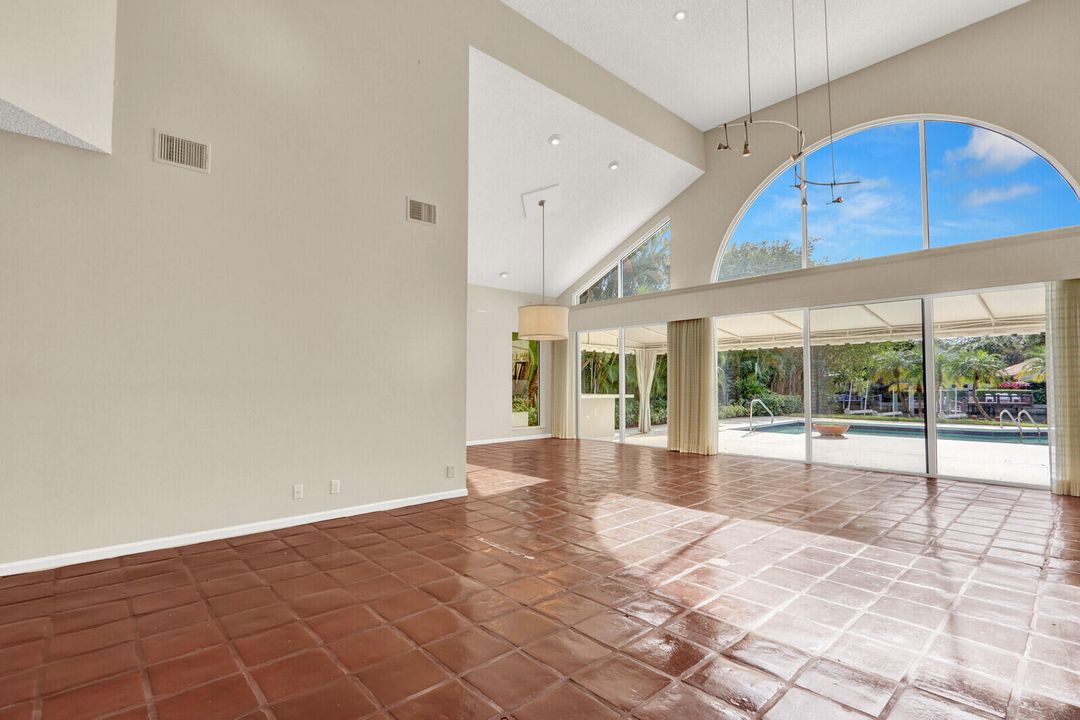 待售: $2,995,000 (4 贝兹, 3 浴室, 3236 平方英尺)