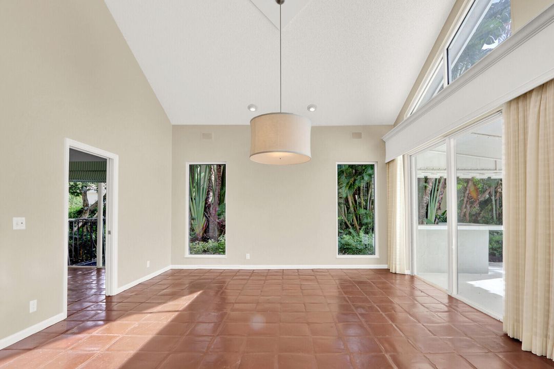 待售: $2,995,000 (4 贝兹, 3 浴室, 3236 平方英尺)