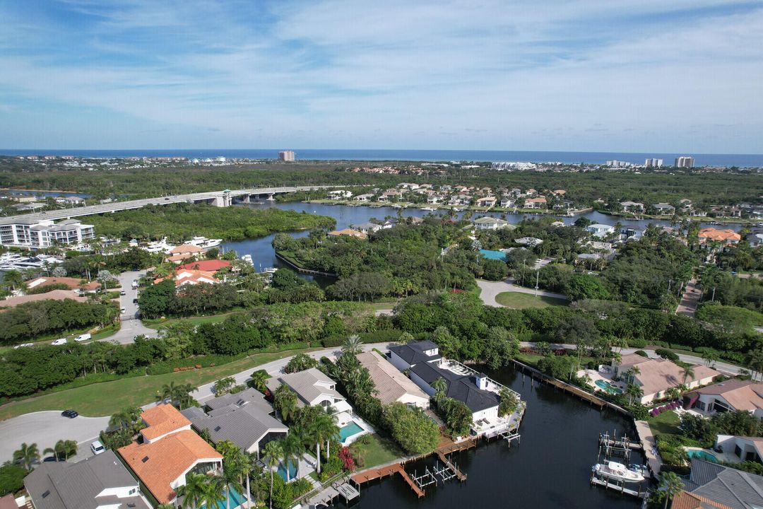 待售: $2,995,000 (4 贝兹, 3 浴室, 3236 平方英尺)