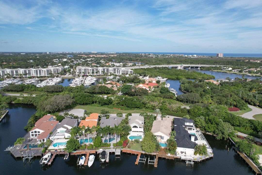 待售: $2,995,000 (4 贝兹, 3 浴室, 3236 平方英尺)