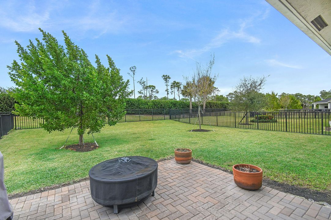 待售: $429,900 (3 贝兹, 2 浴室, 1693 平方英尺)