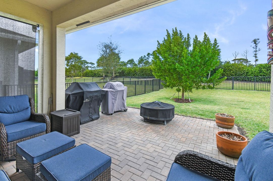 待售: $429,900 (3 贝兹, 2 浴室, 1693 平方英尺)