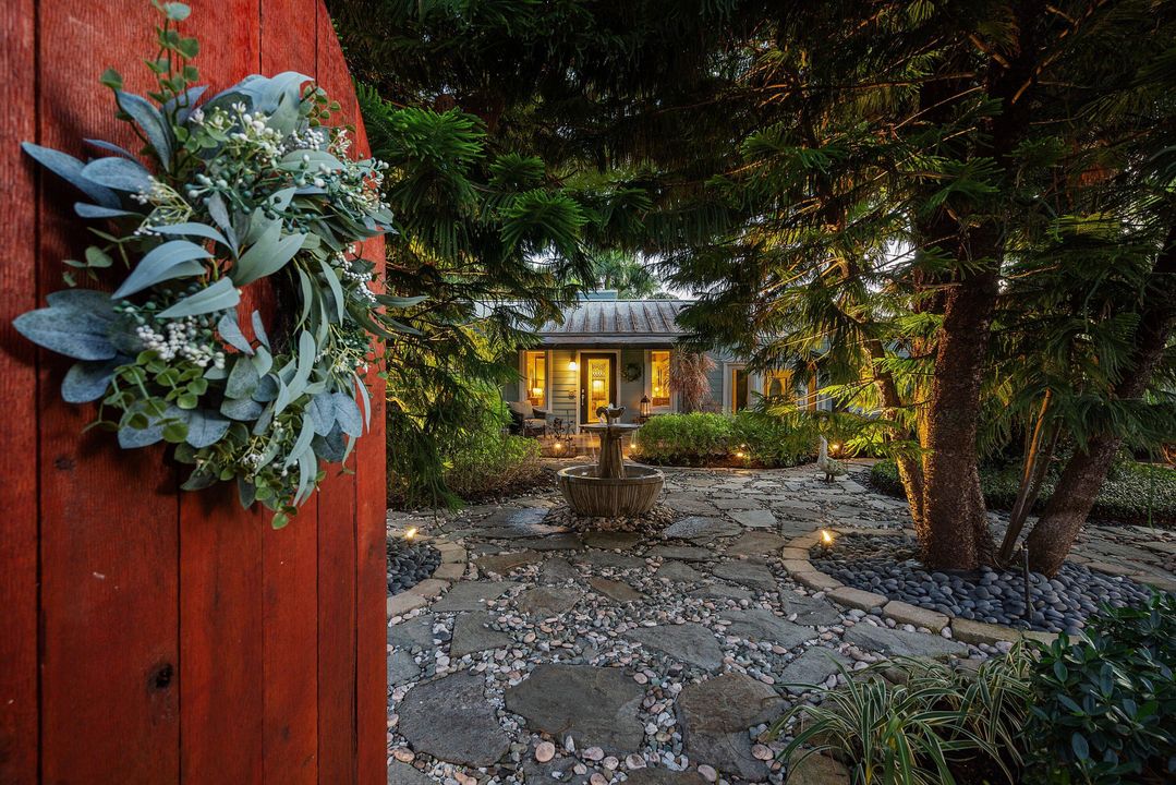 На продажу: $4,250,000 (3 спален, 3 ванн, 2322 Квадратных фут)