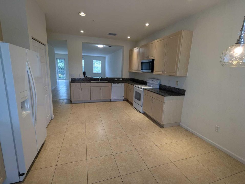 En Renta: $2,500 (2 camas, 2 baños, 1862 Pies cuadrados)