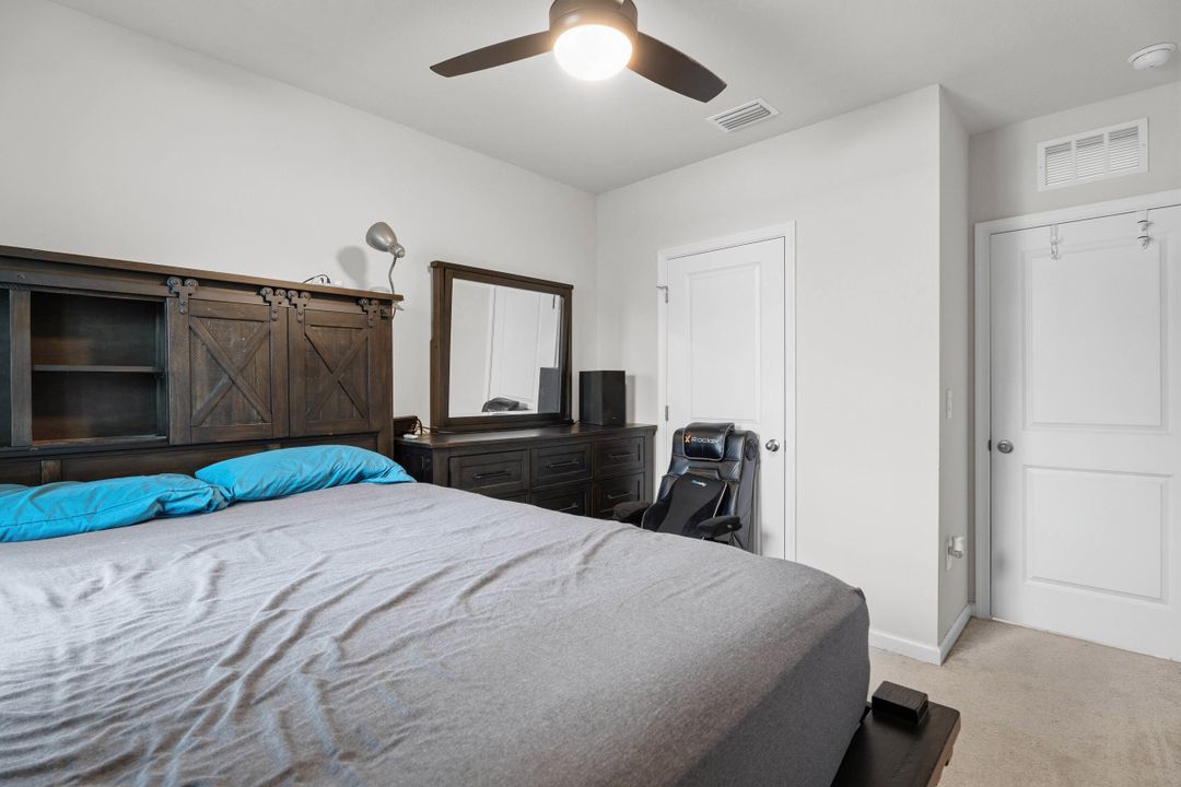 For Sale: $330,000 (3 beds, 2 baths, 1503 Square Feet)