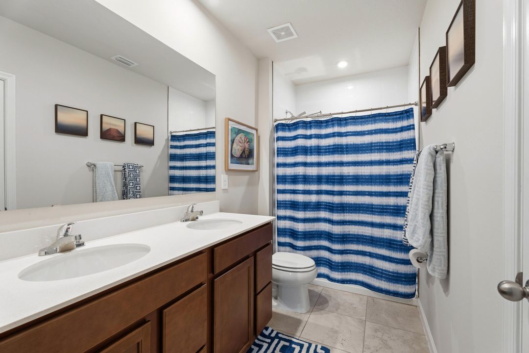 For Sale: $330,000 (3 beds, 2 baths, 1503 Square Feet)