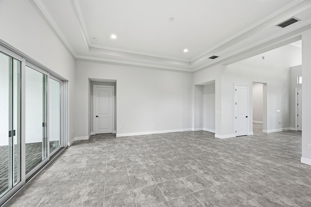 For Sale: $1,088,920 (5 beds, 5 baths, 3752 Square Feet)