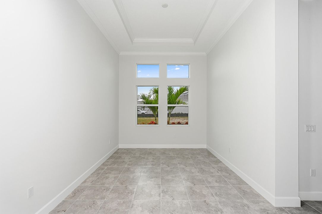 For Sale: $1,088,920 (5 beds, 5 baths, 3752 Square Feet)