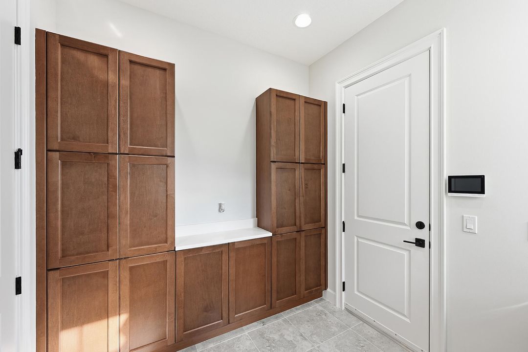 For Sale: $1,088,920 (5 beds, 5 baths, 3752 Square Feet)