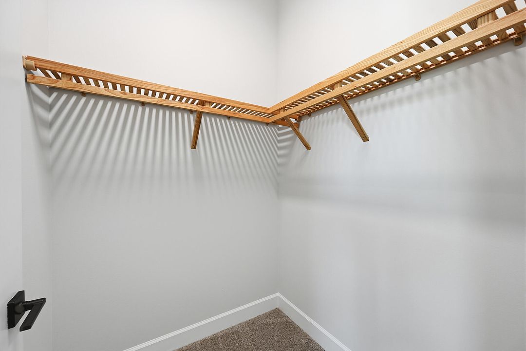 For Sale: $1,088,920 (5 beds, 5 baths, 3752 Square Feet)