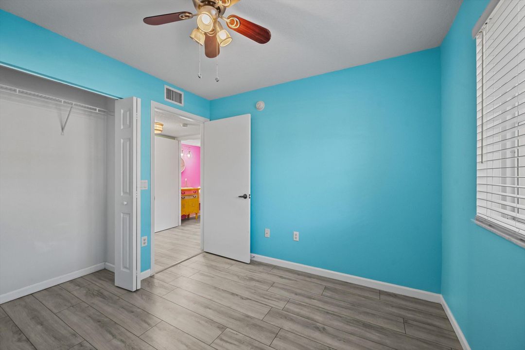 For Sale: $250,000 (3 beds, 2 baths, 1092 Square Feet)