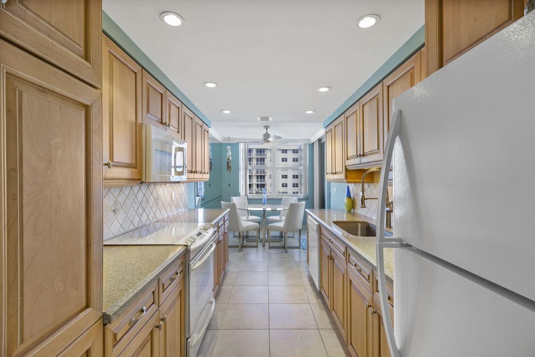 For Rent: $8,500 (2 beds, 2 baths, 1592 Square Feet)