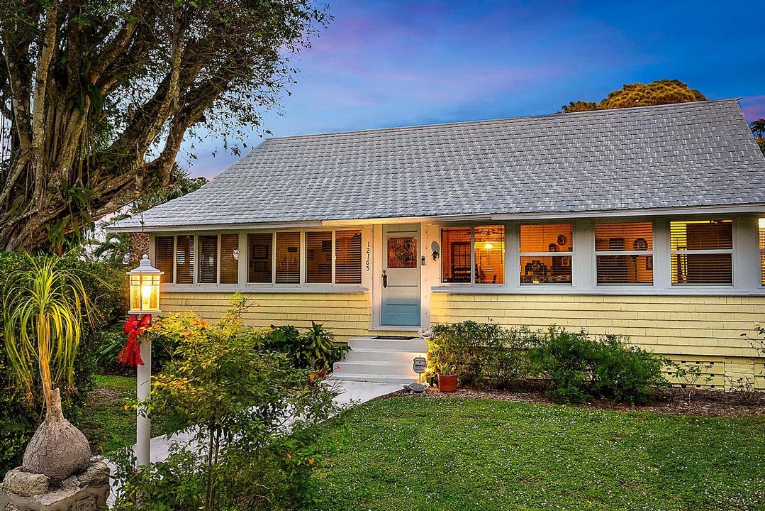 En Venta: $1,500,000 (3 camas, 2 baños, 1852 Pies cuadrados)