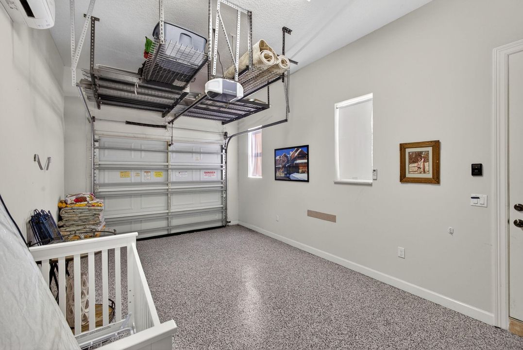 For Sale: $1,275,000 (3 beds, 3 baths, 2352 Square Feet)