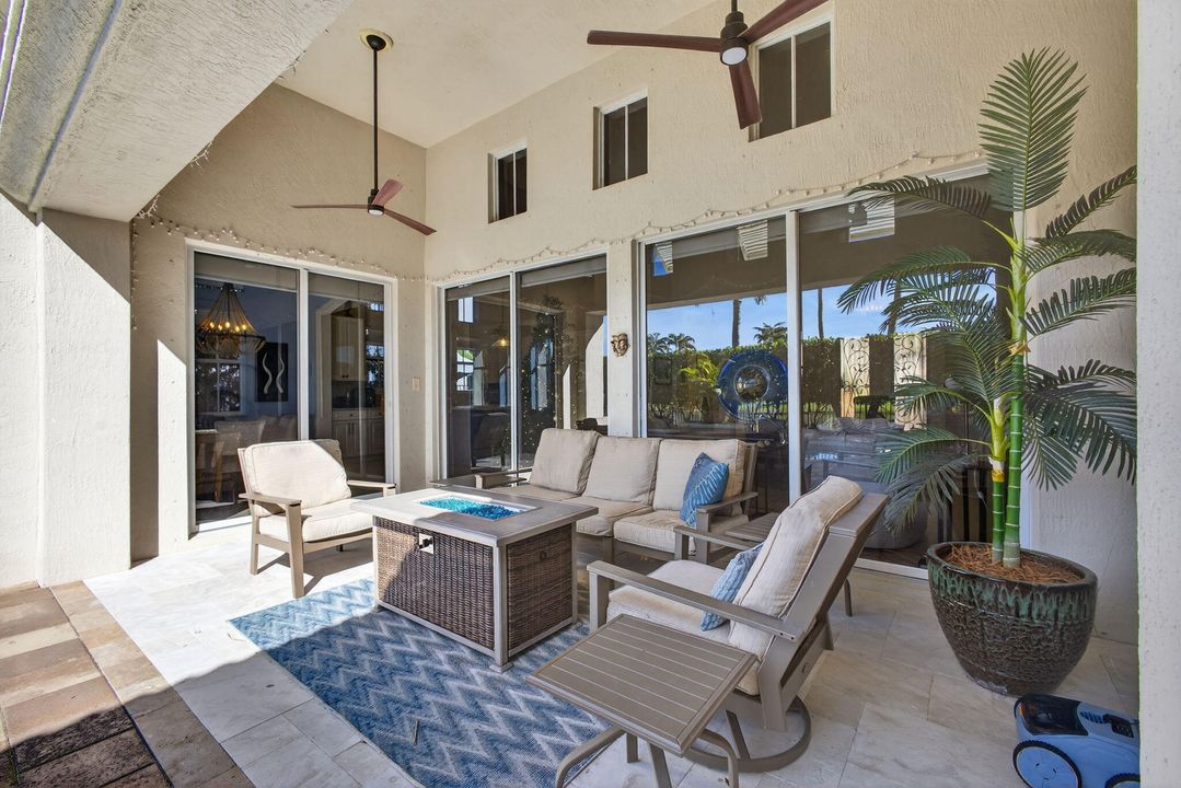 For Sale: $1,275,000 (3 beds, 3 baths, 2352 Square Feet)