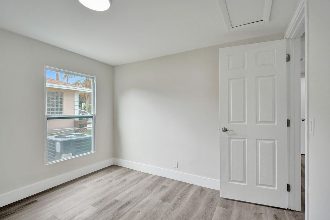 For Rent: $2,300 (3 beds, 2 baths, 1045 Square Feet)