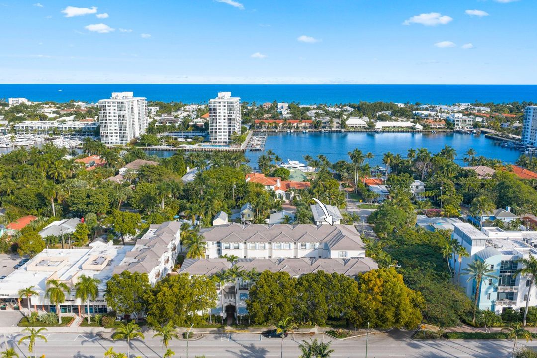 For Rent: $8,500 (4 beds, 3 baths, 2052 Square Feet)