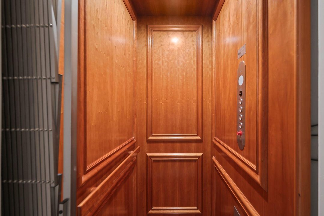 For Rent: $8,500 (4 beds, 3 baths, 2052 Square Feet)