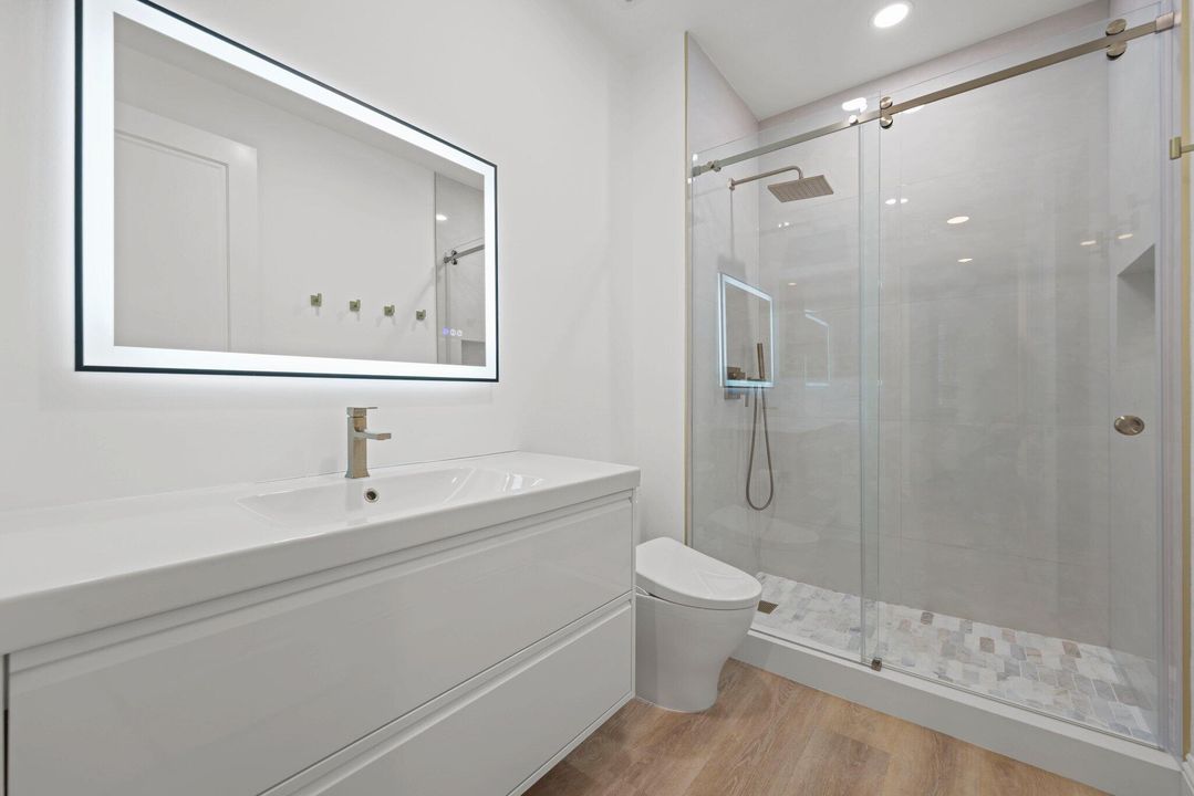 For Rent: $8,500 (4 beds, 3 baths, 2052 Square Feet)