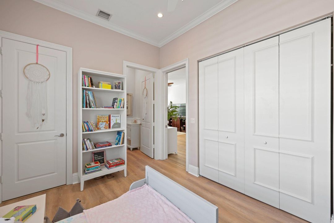 For Rent: $8,500 (4 beds, 3 baths, 2052 Square Feet)