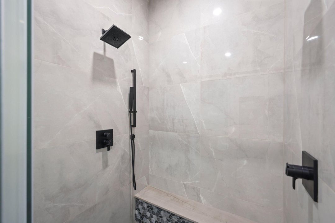 For Rent: $8,500 (4 beds, 3 baths, 2052 Square Feet)