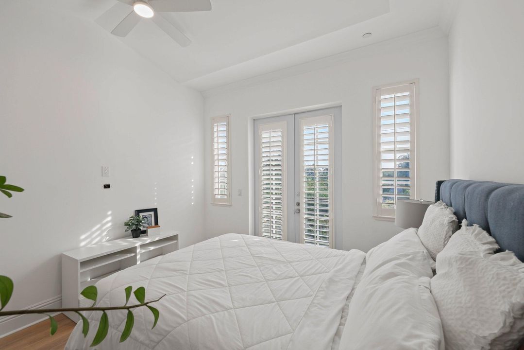 For Rent: $8,500 (4 beds, 3 baths, 2052 Square Feet)