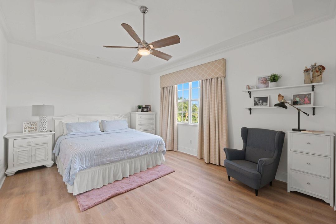 For Rent: $8,500 (4 beds, 3 baths, 2052 Square Feet)