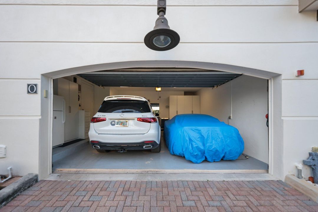 For Rent: $8,500 (4 beds, 3 baths, 2052 Square Feet)