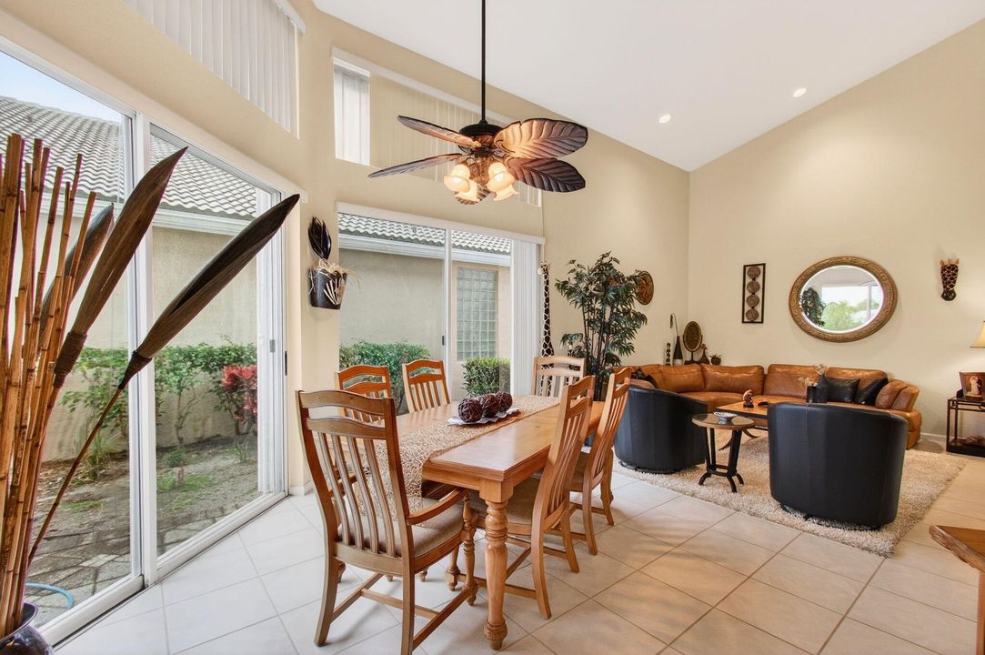 For Sale: $519,000 (3 beds, 3 baths, 2402 Square Feet)