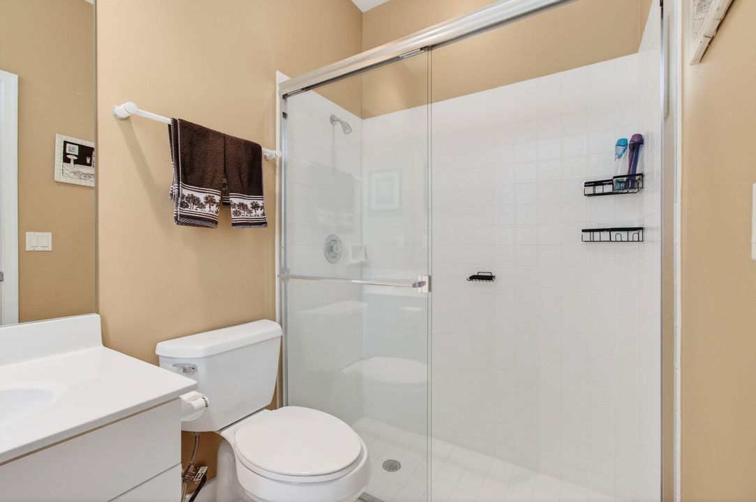 For Sale: $519,000 (3 beds, 3 baths, 2402 Square Feet)