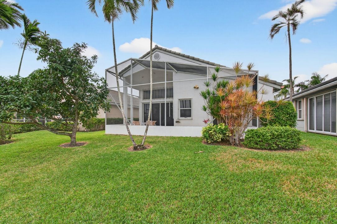 For Sale: $519,000 (3 beds, 3 baths, 2402 Square Feet)