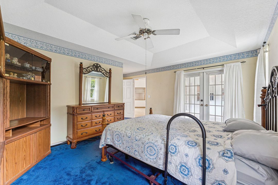 For Sale: $589,000 (3 beds, 2 baths, 1938 Square Feet)