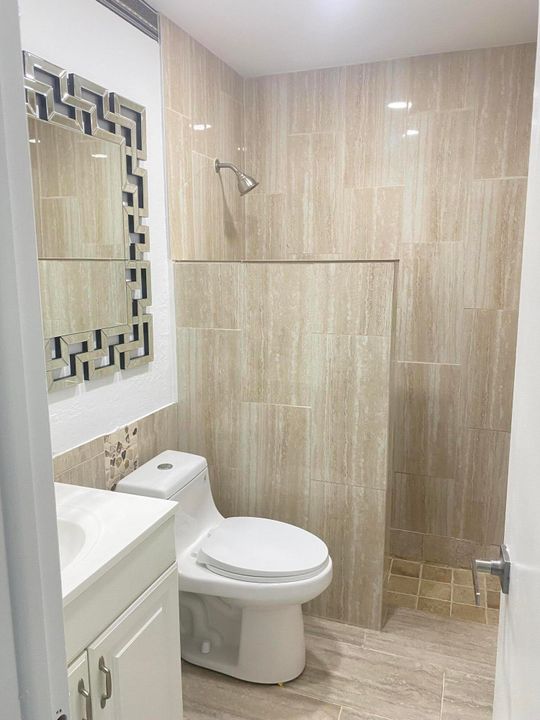 В аренду: $3,650 (2 спален, 2 ванн, 1106 Квадратных фут)