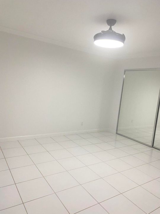 В аренду: $3,650 (2 спален, 2 ванн, 1106 Квадратных фут)