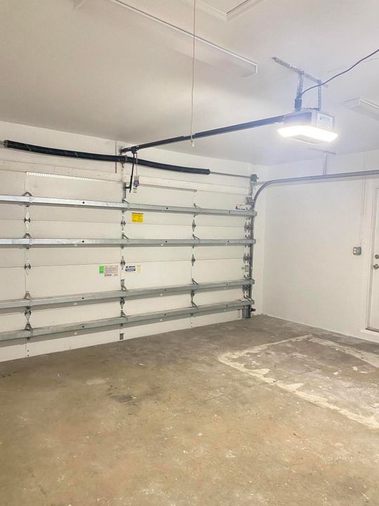 В аренду: $3,650 (2 спален, 2 ванн, 1106 Квадратных фут)