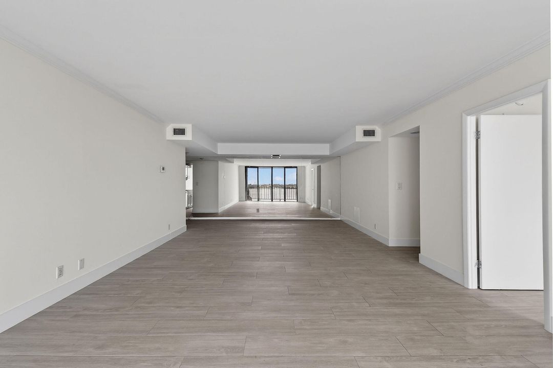 For Rent: $5,500 (3 beds, 2 baths, 1590 Square Feet)