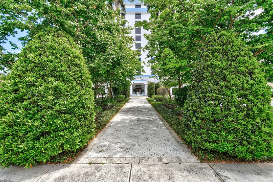 For Rent: $5,500 (3 beds, 2 baths, 1590 Square Feet)