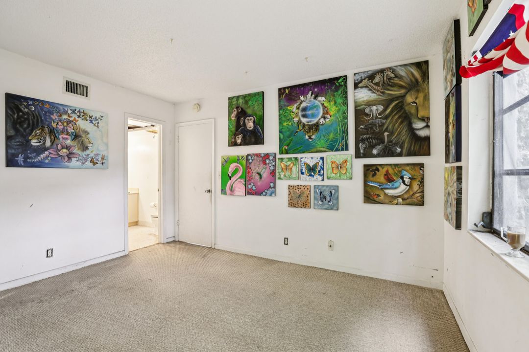 待售: $129,000 (1 贝兹, 1 浴室, 760 平方英尺)