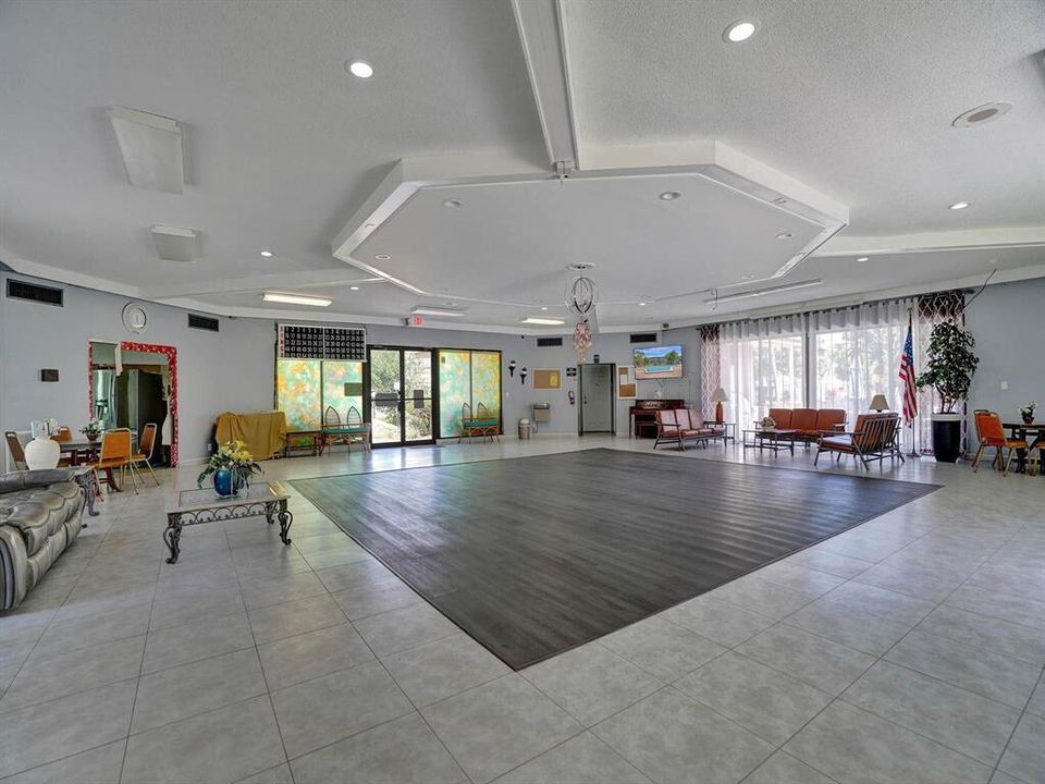 En Venta: $139,900 (2 camas, 2 baños, 944 Pies cuadrados)