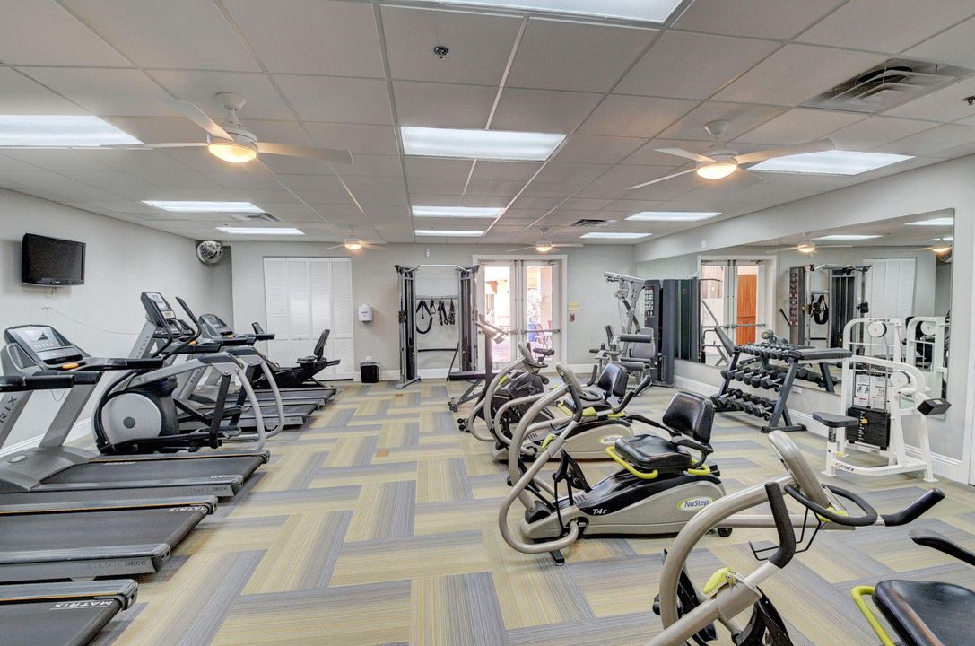 В аренду: $3,000 (3 спален, 2 ванн, 1523 Квадратных фут)