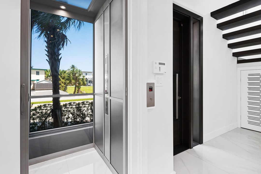 待售: $2,899,000 (3 贝兹, 3 浴室, 2992 平方英尺)