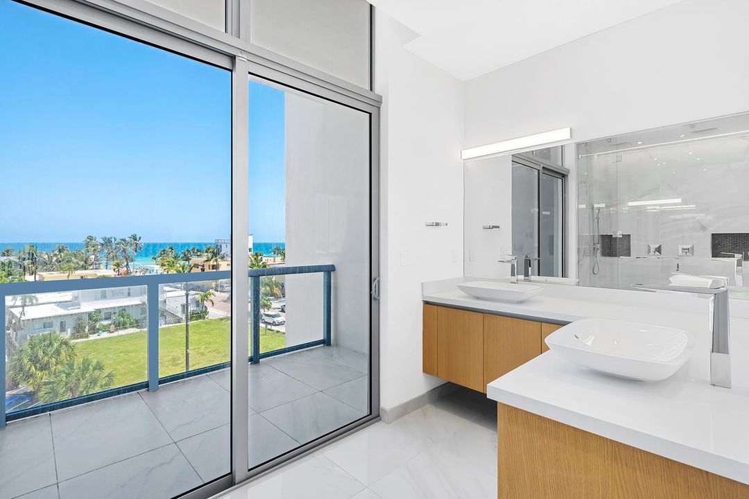 待售: $2,899,000 (3 贝兹, 3 浴室, 2992 平方英尺)