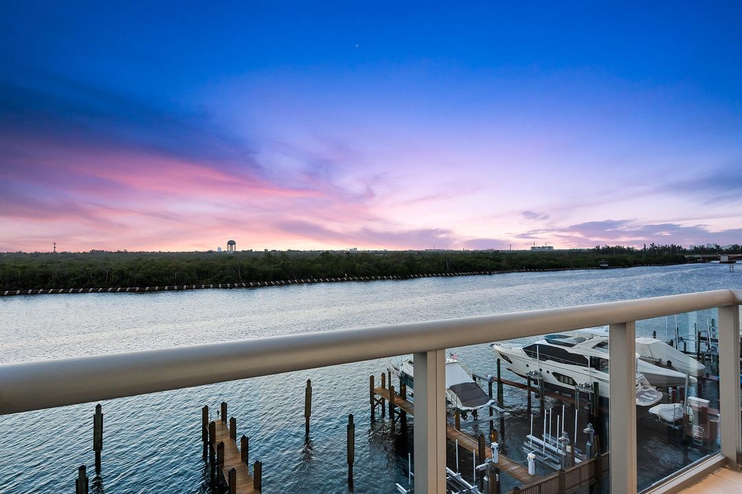 待售: $2,899,000 (3 贝兹, 3 浴室, 2992 平方英尺)