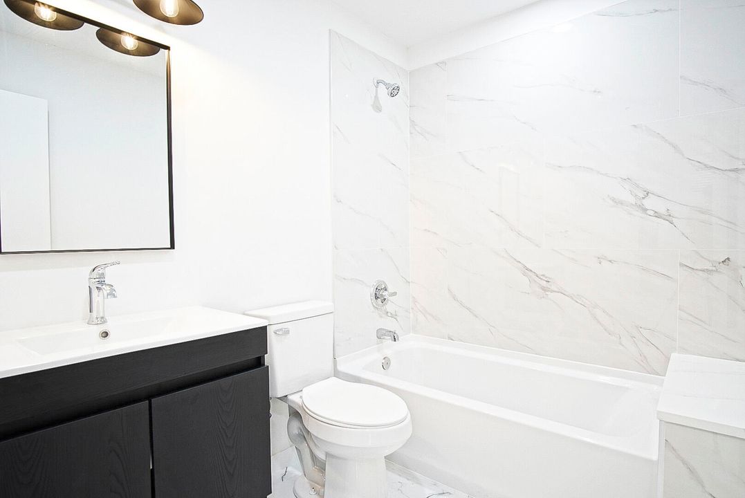 En Venta: $349,000 (2 camas, 2 baños, 1132 Pies cuadrados)